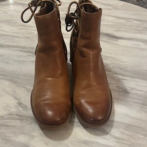Korks Brown Leather Ankle Boots